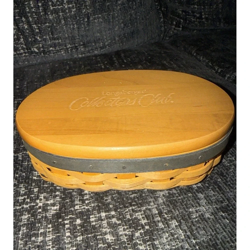Longaberger Collectors Club Small Oval HandWoven Basket Harmony